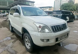 Toyota Land Cruiser Prado 2009 White