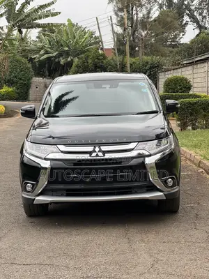 Mitsubishi Outlander 2018 Gray