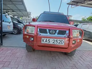 Nissan Hardbody 2007 Red
