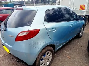 Mazda Demio 2009 Blue