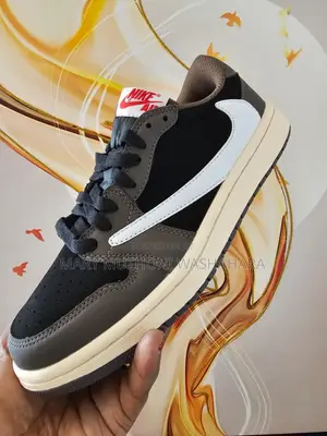 Travis Scort Air Jordan