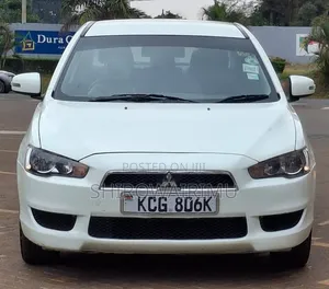 Mitsubishi Lancer 2015  White 