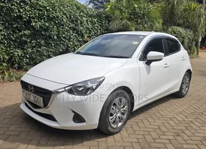 Mazda Demio 2018 White