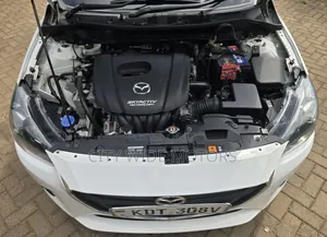 Mazda Demio 2018 White