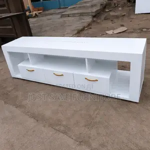 Modern White Tv Stand / Entertainment Unit – 3 Drawers