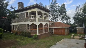 5bdrm Maisonette in Kiserian for sale