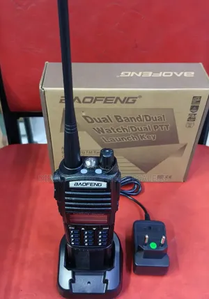 Baofeng Uv-82 Uhf/VHF Walkie Talkie