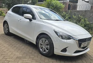 Mazda Demio 2018 White