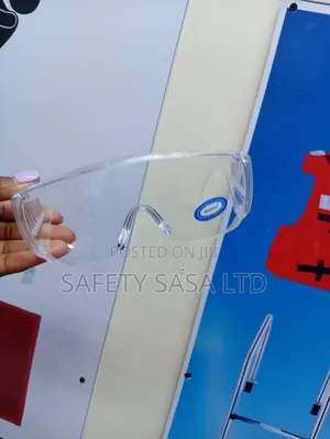 Poly Carbonate Safety Glasses