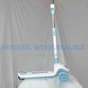 Kids Adjustable 3-Wheel Scooter – Blue White