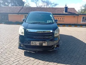 Toyota Noah 2010 Black