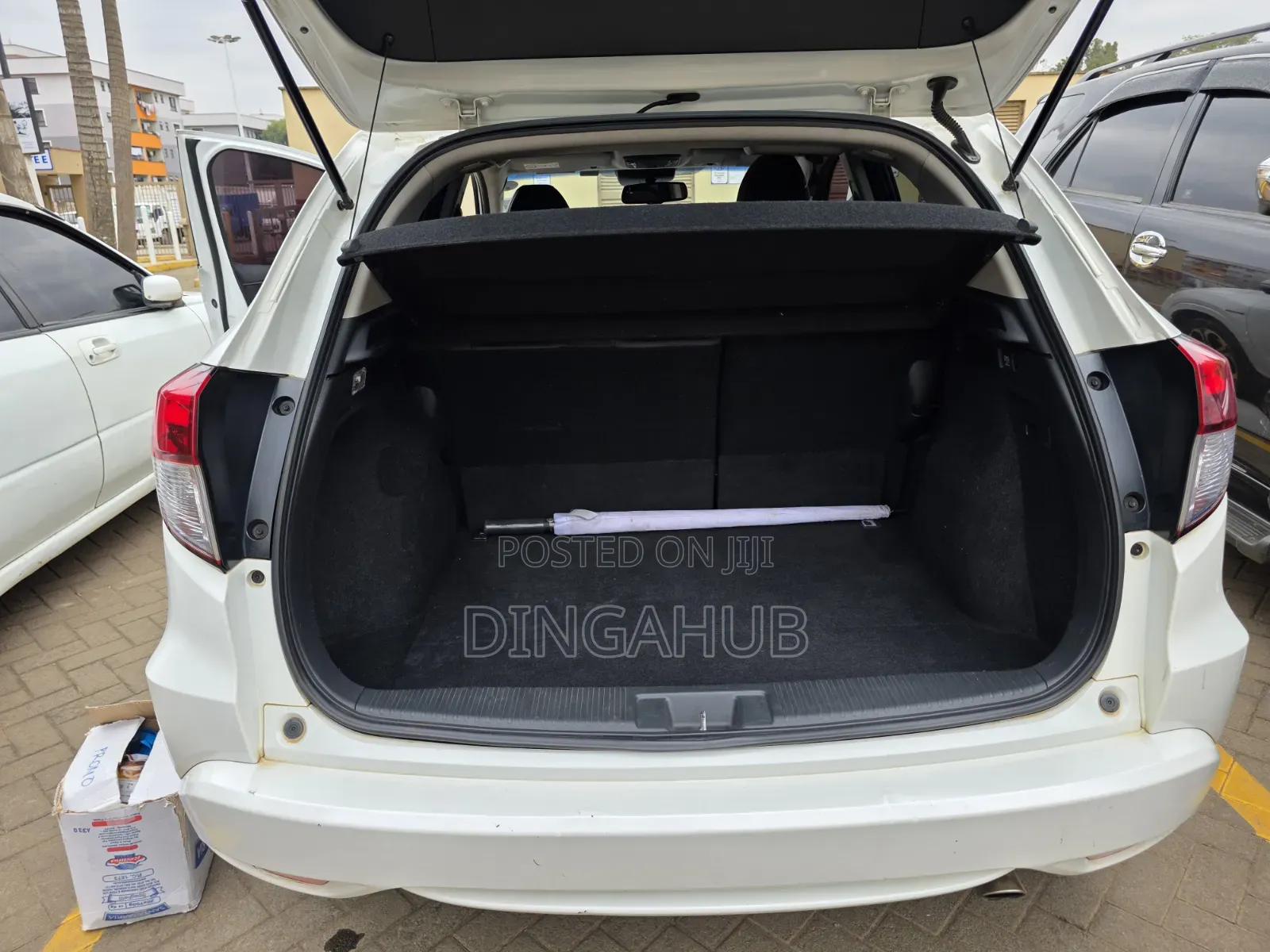 Honda Vezel 1.5 Hybrid 2WD 2016 White