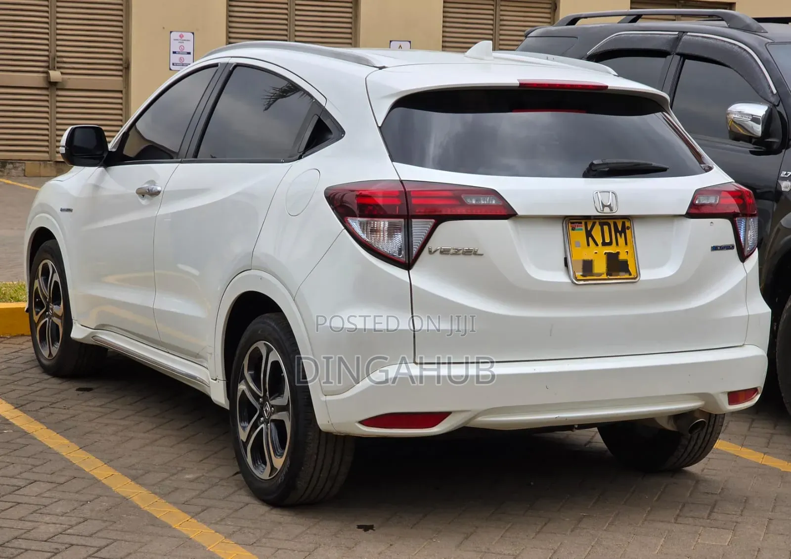 Honda Vezel 1.5 Hybrid 2WD 2016 White
