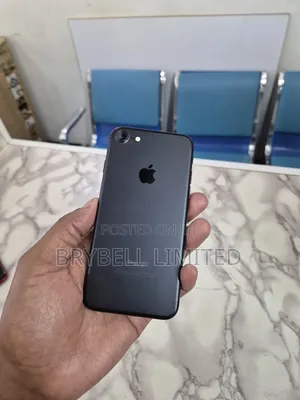 Apple iPhone 8 Plus 64 GB Black