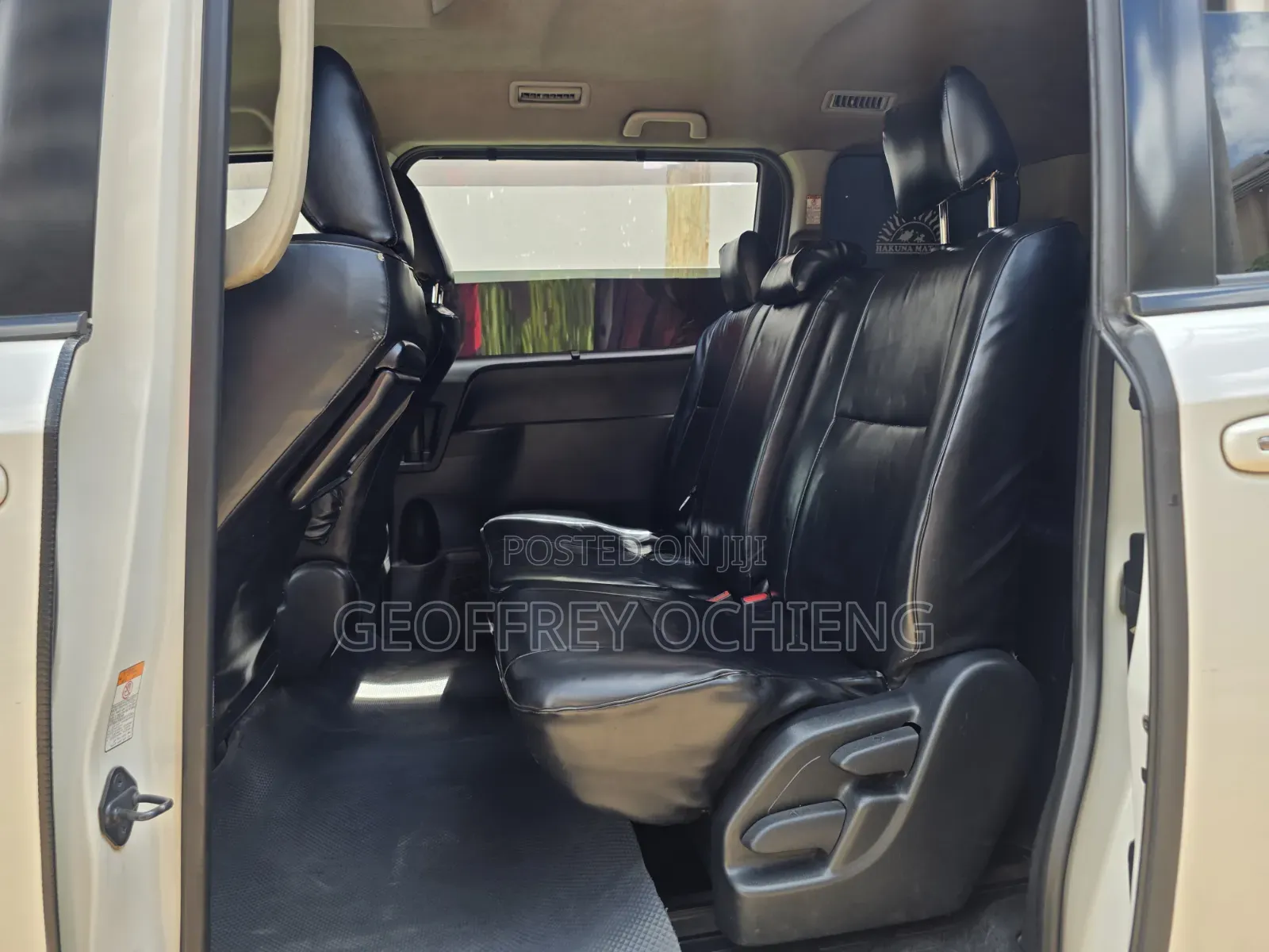 Toyota Voxy 2017 White