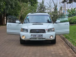 Subaru Forester 2005 White