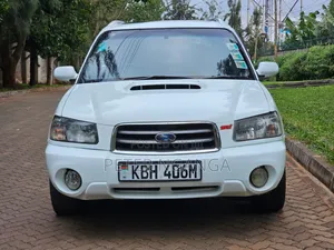 Subaru Forester 2005 White