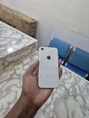 Apple iPhone 8 64 GB White