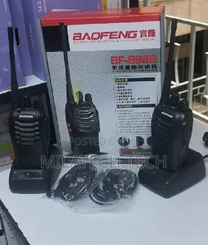 Baofeng Bf-888s Handheld Walkie Talkie With Earpiece Compatibility