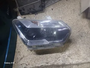 Isuzu Dmax Headlight