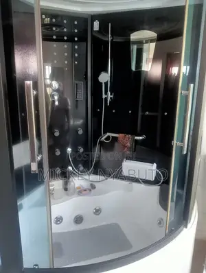 3bdrm Apartment in Nyayo Estate for sale