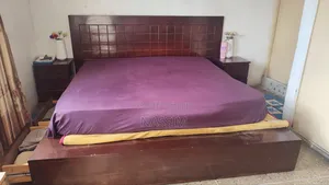 King Size Bed/Mattress
