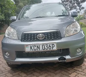 Toyota Rush 2010 Gray