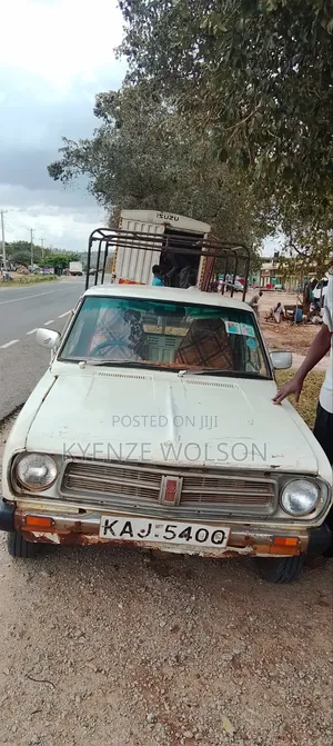 Nissan 1200 Pick Up