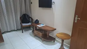 Tv Wall Mounting, Mirror Mounting