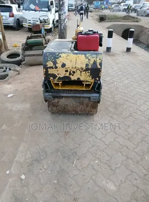 Pedestrian Roller Compactor for Hire