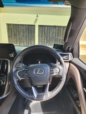 Lexus LX 2023 White