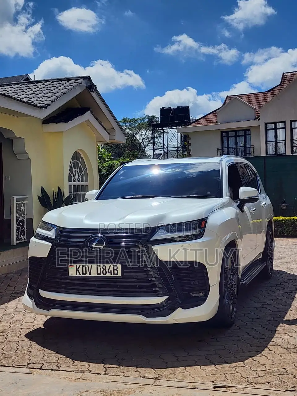 Lexus LX 2023 White