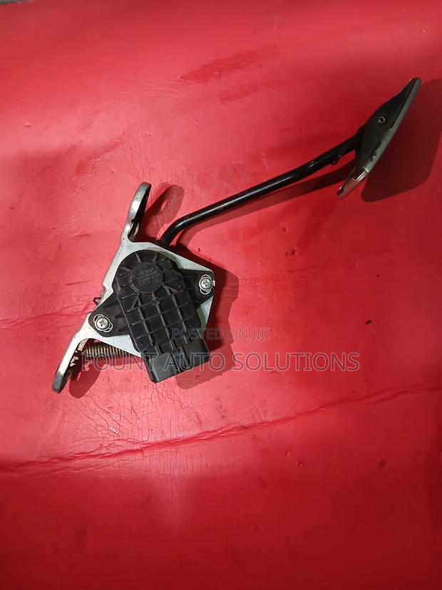 Accelerator Pedal Subaru Legacy Bp5