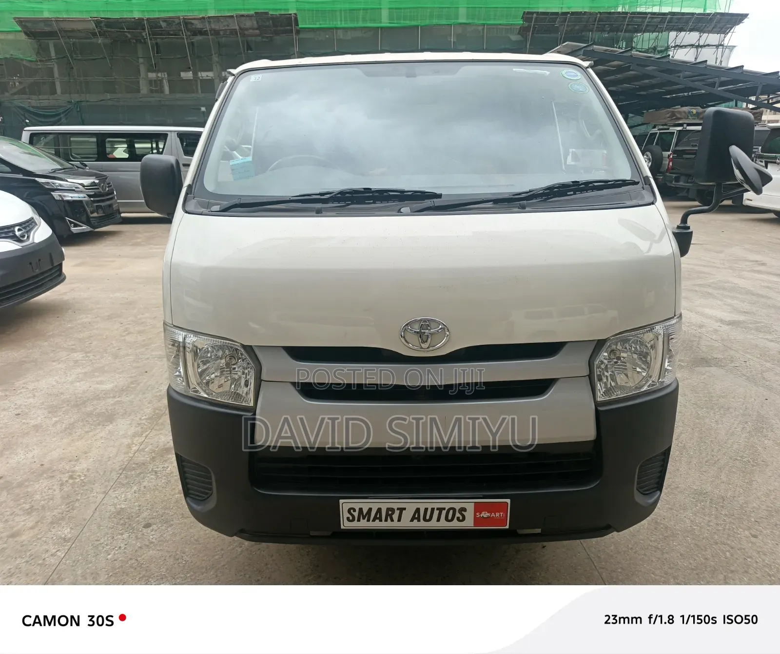 Toyota HiAce 2019 White