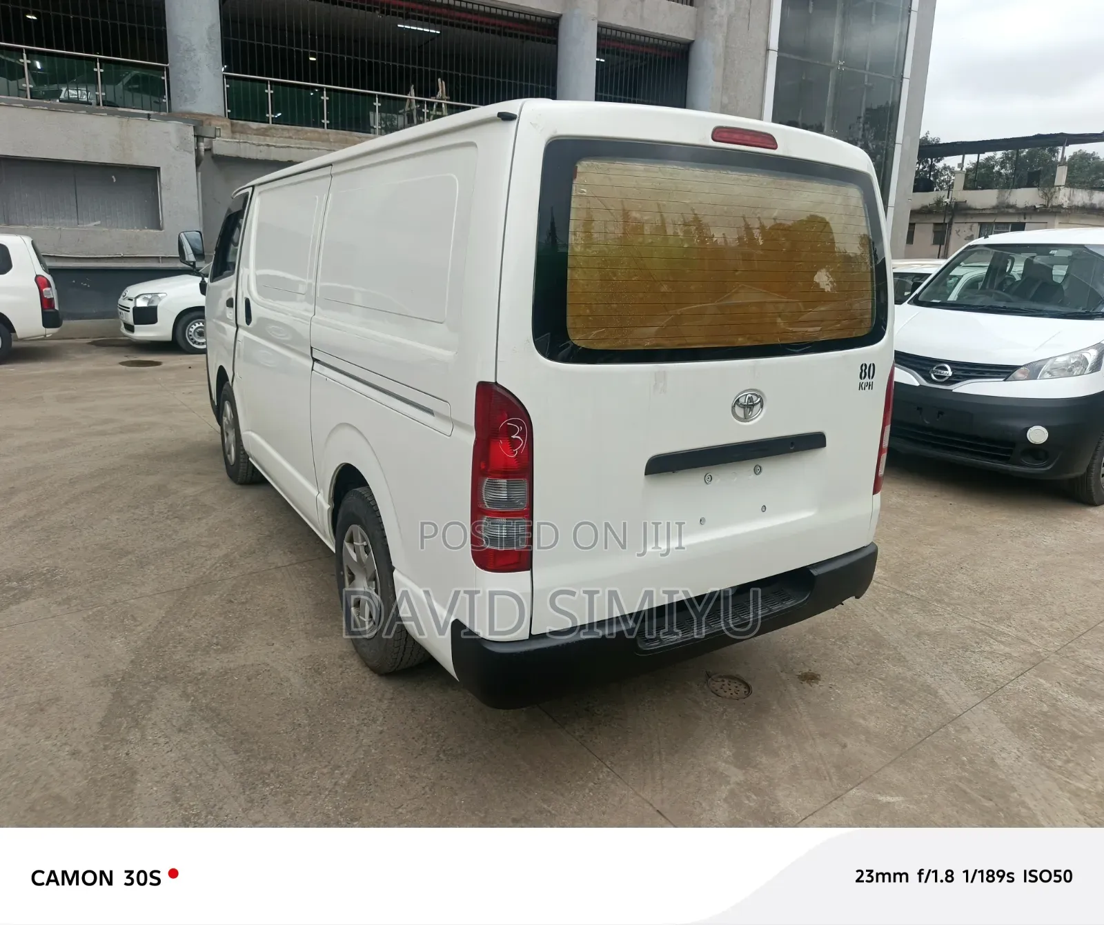 Toyota HiAce 2019 White