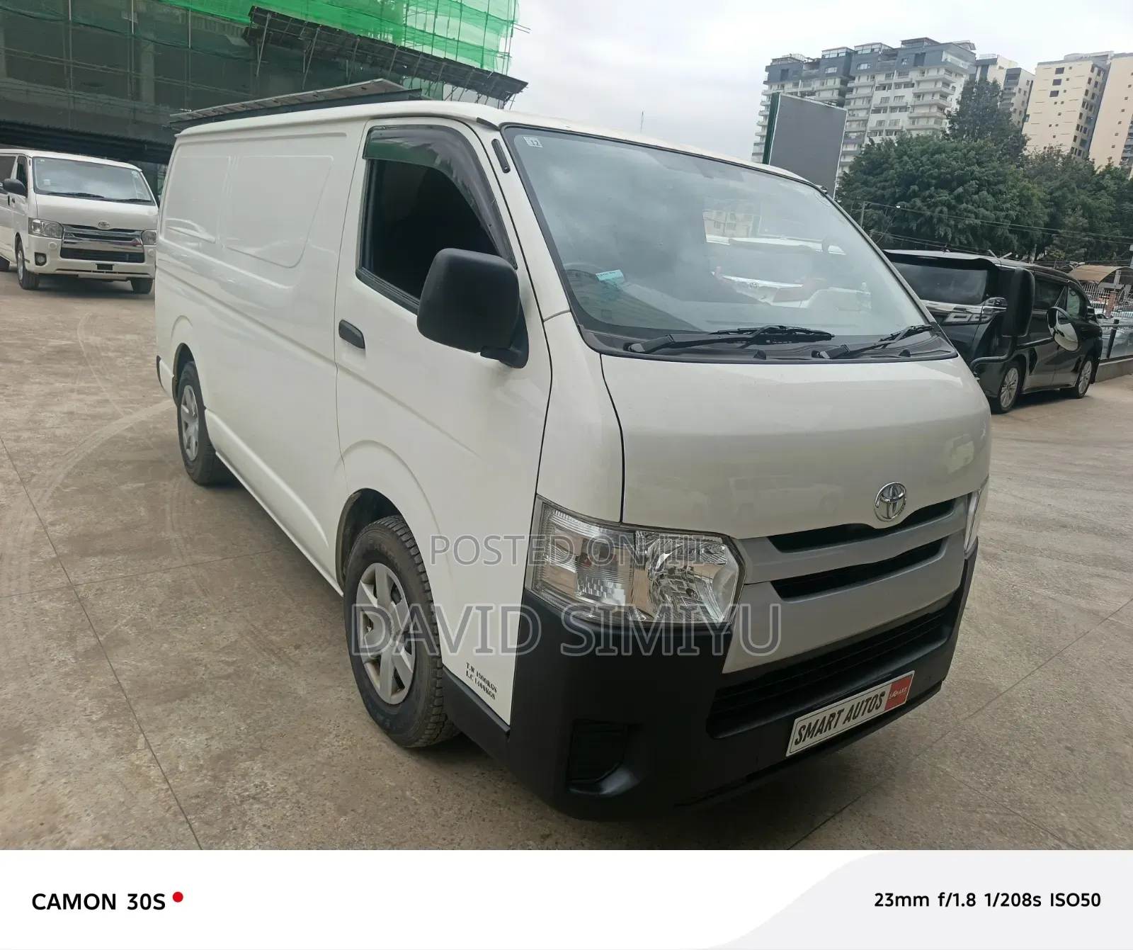 Toyota HiAce 2019 White