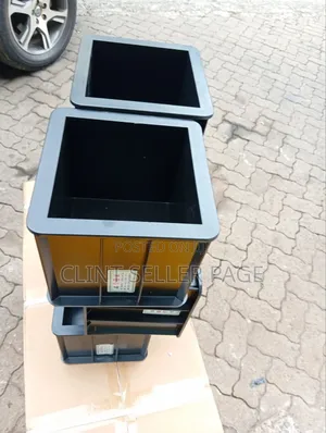 Plastic Concrete Strength Test Cube Moulds