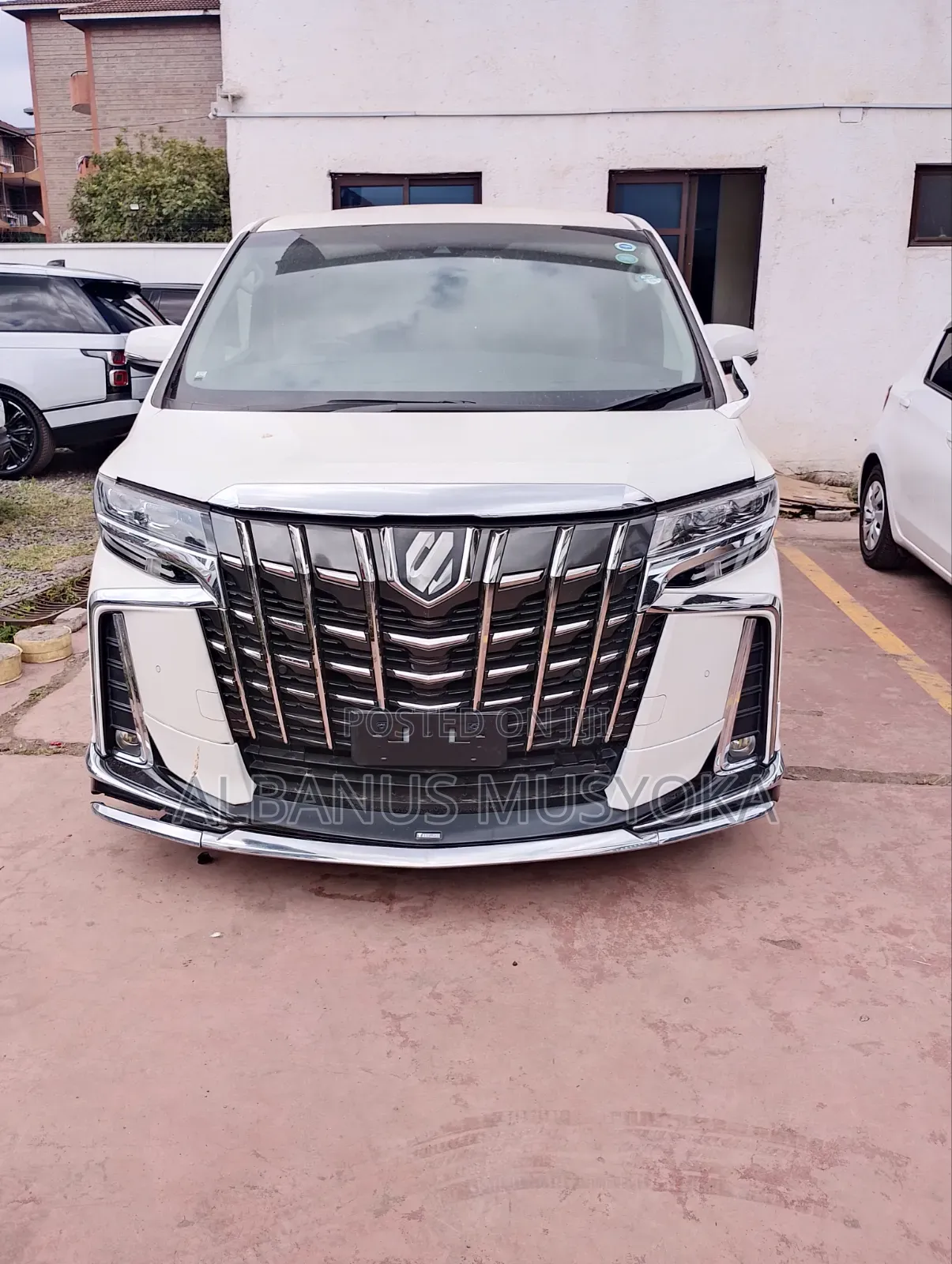 Toyota Alphard 2019 White