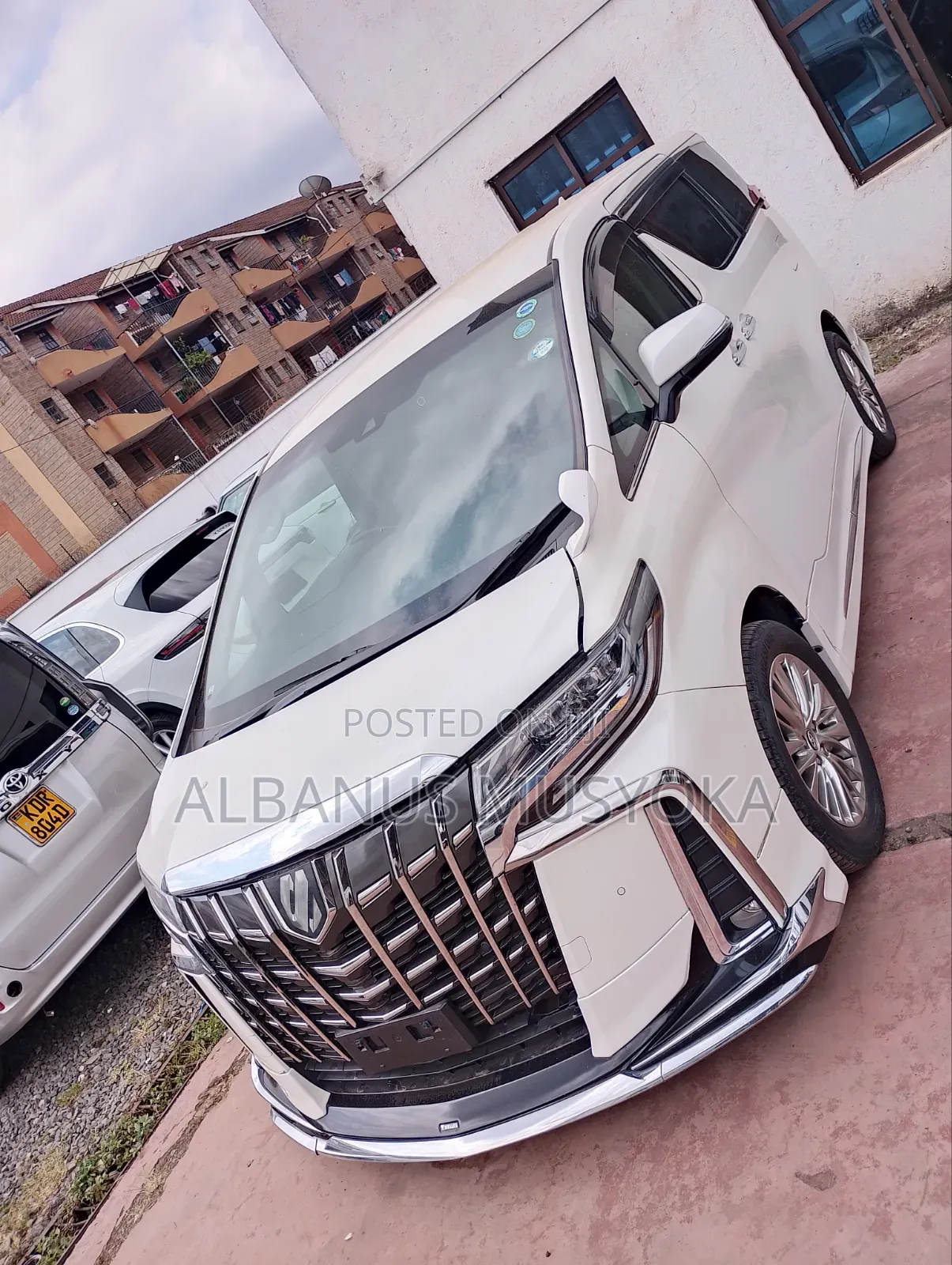 Toyota Alphard 2019 White