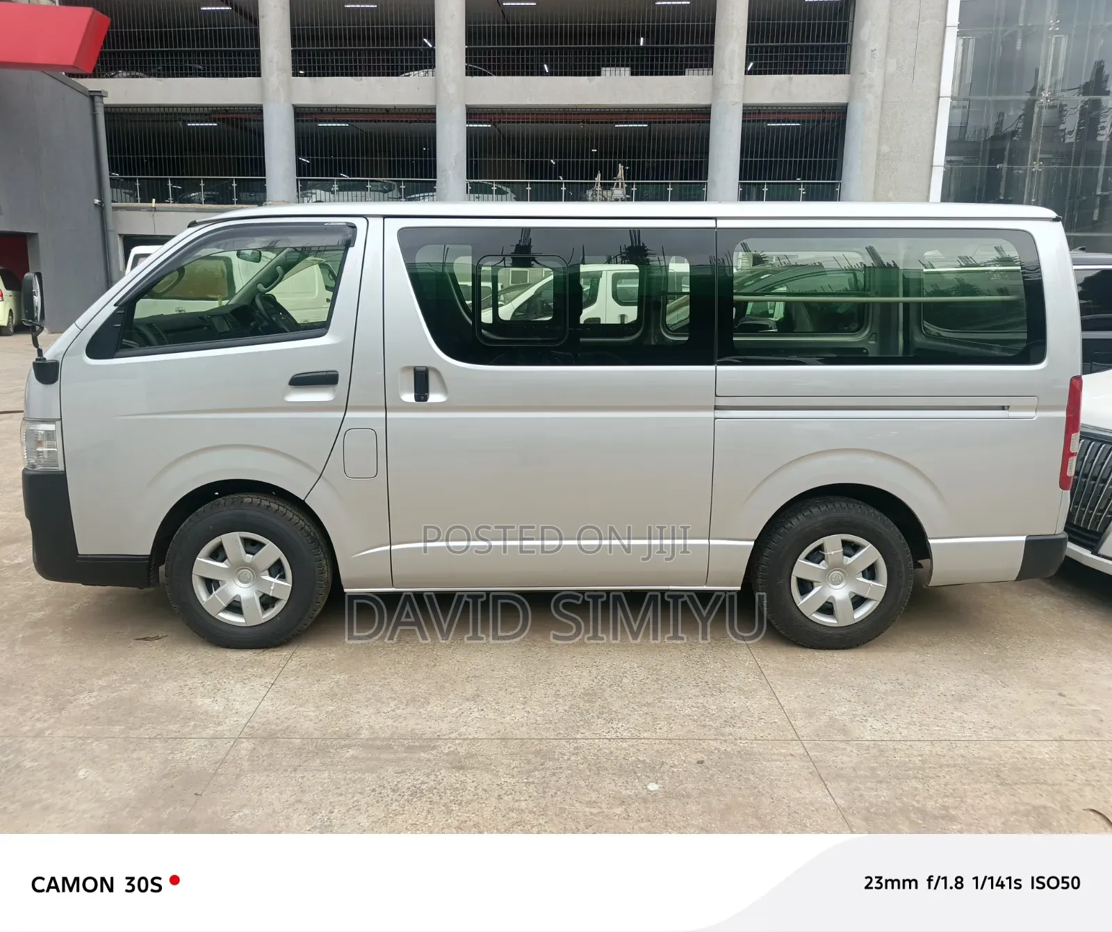 Toyota HiAce 2018 Silver