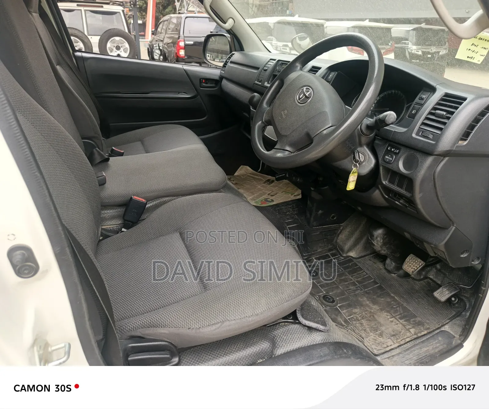 Toyota HiAce 2018 White