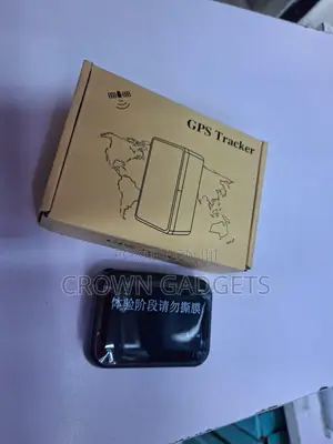 P7 Portable Vehicle GPS Locator With Triple Positioning