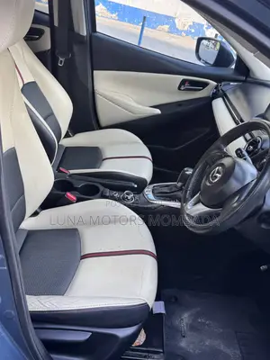 Mazda Demio 2016 Blue