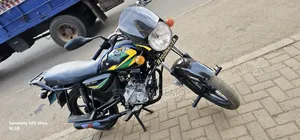 Bajaj Boxer 150 UG 2025 Black