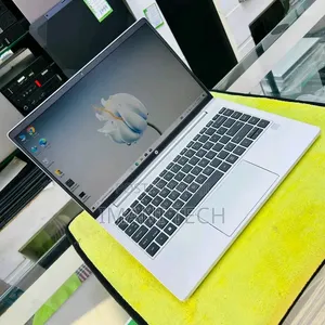 Laptop HP ProBook 640 G8 8GB Intel Core i7 SSD 256GB