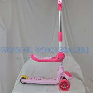 Pink Ride-on Scooter With Adjustable Height