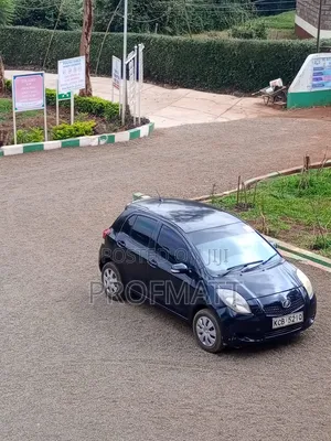 Toyota Vitz 2007 Black