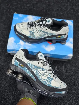 Nike Shox Ride 2 Premium Sneakers in the 'Light Silver/Black/Denim
