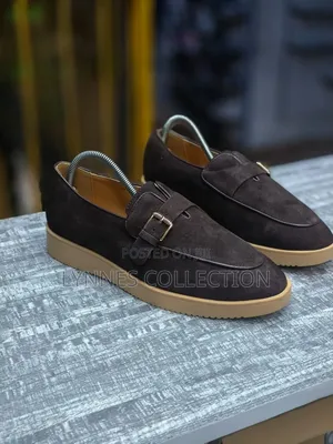 Brown Men Shoes Available Size 40 _45