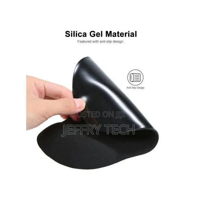 Mouse Pad With Soft Wrist Rest for Desktop Computer